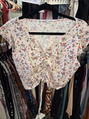 Celebrity Pink Blush Floral Ruched Tie-Front Crop Top